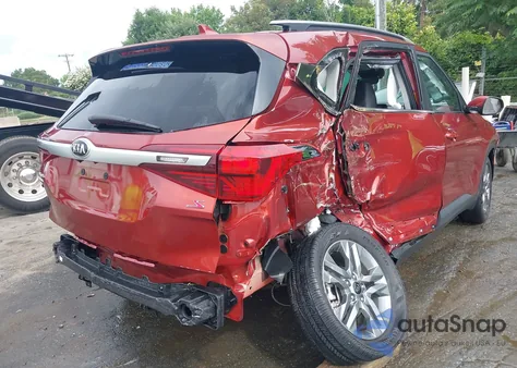 2021 Kia Seltos S из США, поврежденный, VIN KNDEU2AA2M7085983